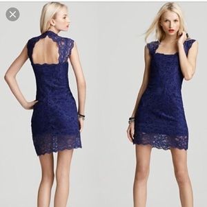 Nicole Miller blue lace cocktail dress